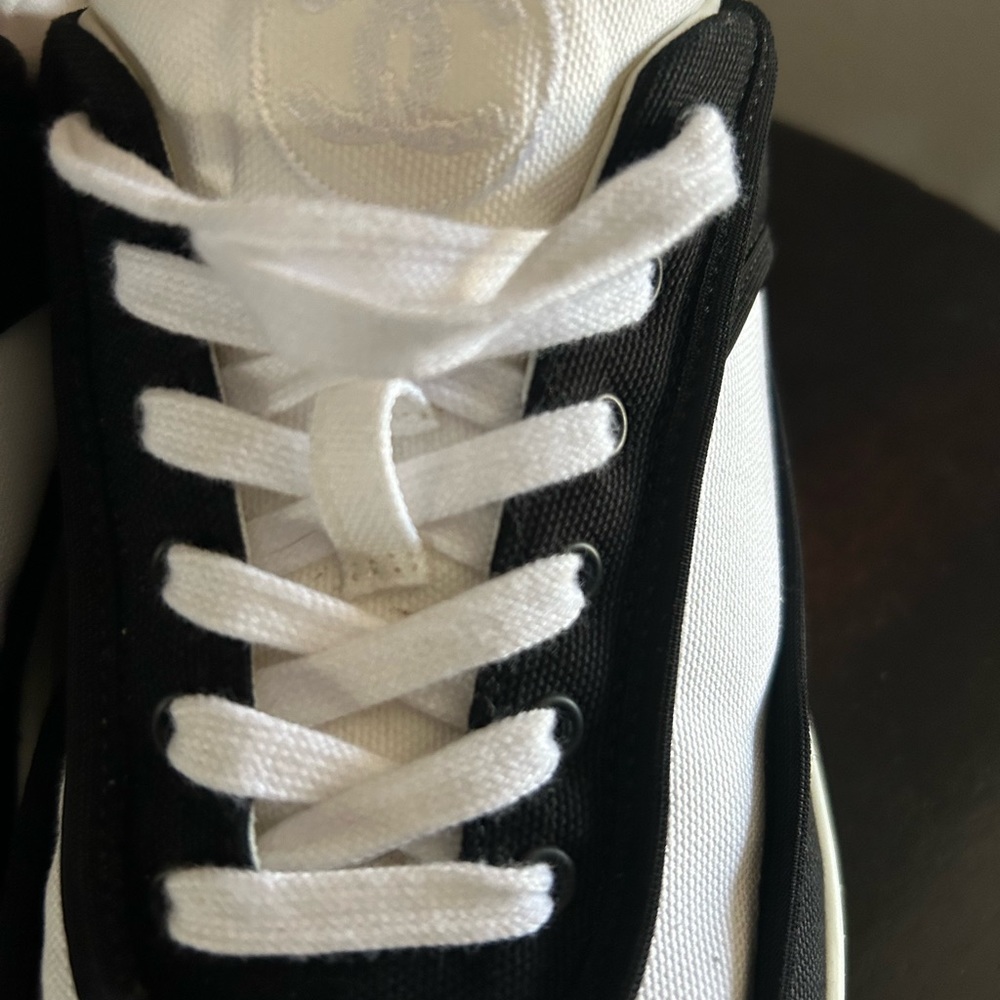 CHANEL Fabric Womens Logo Sneakers
6.5 Black White - Picture 9 of 14
